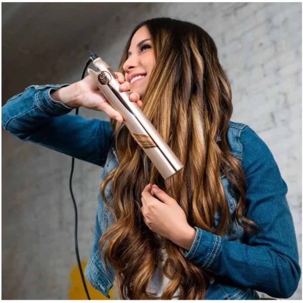 TYME Iron Pro 2-in-1 Hair Curler & Straightener Rose Gold